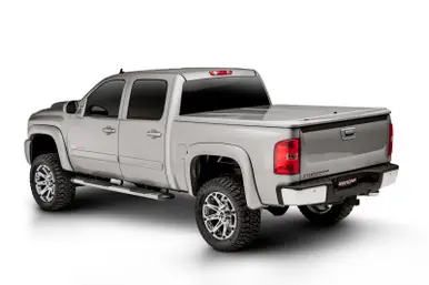 UnderCover 16-18 Chevy Silverado 1500 & 16-19 2500/3500HD 5.8ft Bed Lux Bed Cover - Pull Me Over Red - UC1126L-G7C Handmade